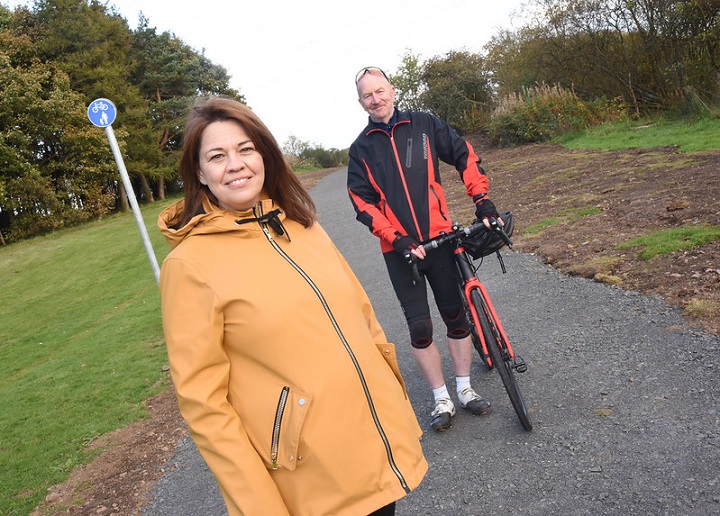Transport Planning Officer Lyn Slavin and Cllr Paul Garner and at Denny Cycleway